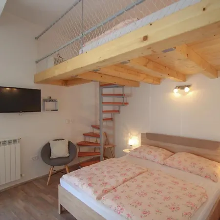Modernes Studio In Strandnahe * Novigrad (Istria)